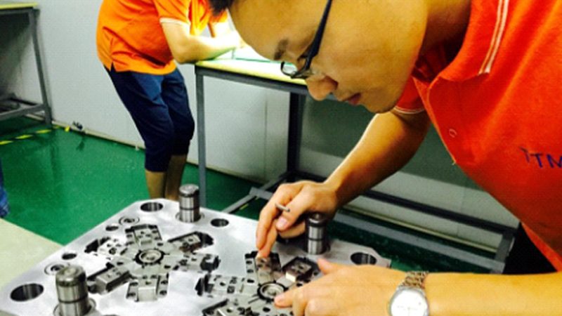 吹塑模具技术规范：揭秘其核心要求与标准