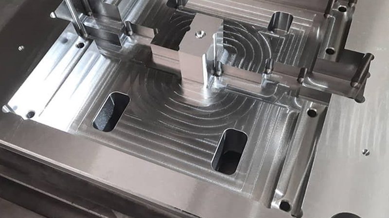 注塑模具加工：如何评估加工厂的可靠性**