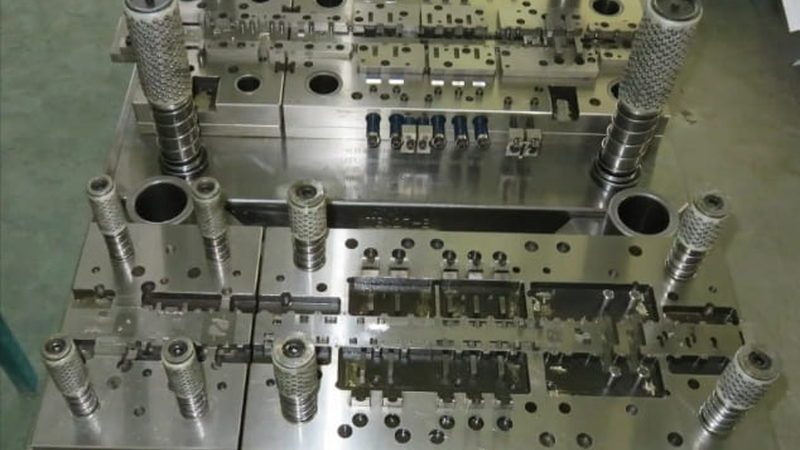 铝件模具厂定制：规格参数解析与报价考量