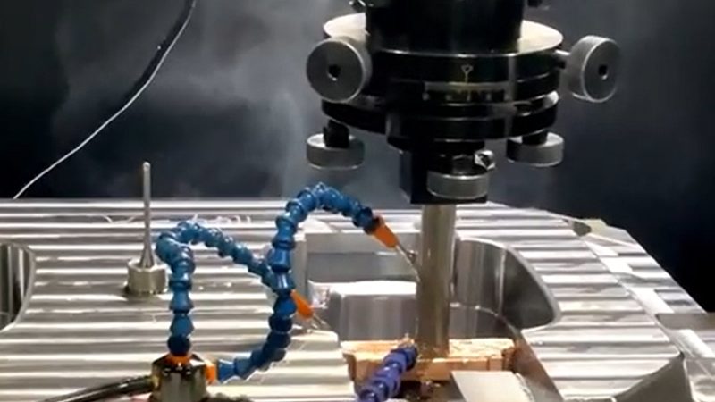 汽车模具批发市场：如何甄别优质供应商**